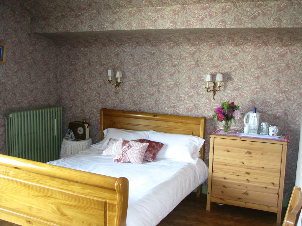 Chambre d'hôtes des Monédières Bed and Breakfast Treignac Habitación foto